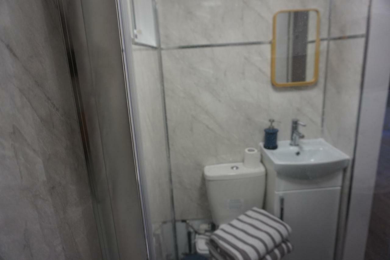 Rjo Serviced Accommodation Purfleet Εξωτερικό φωτογραφία