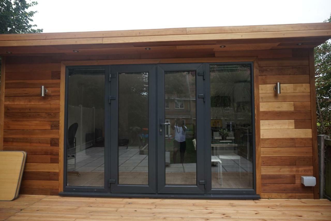 Rjo Serviced Accommodation Purfleet Εξωτερικό φωτογραφία